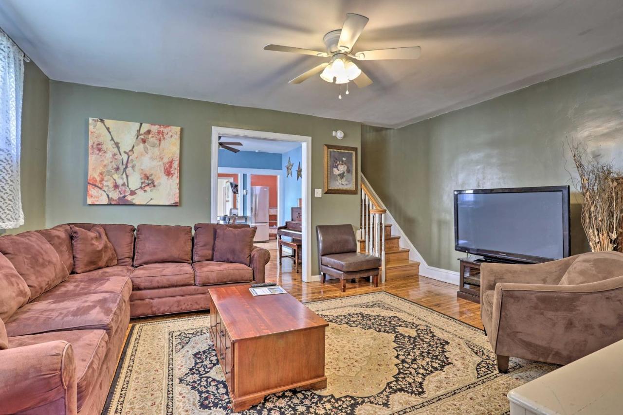 Suburban With Backyard Patio Less Than 7 Miles To Dtwn! * Lansdowne